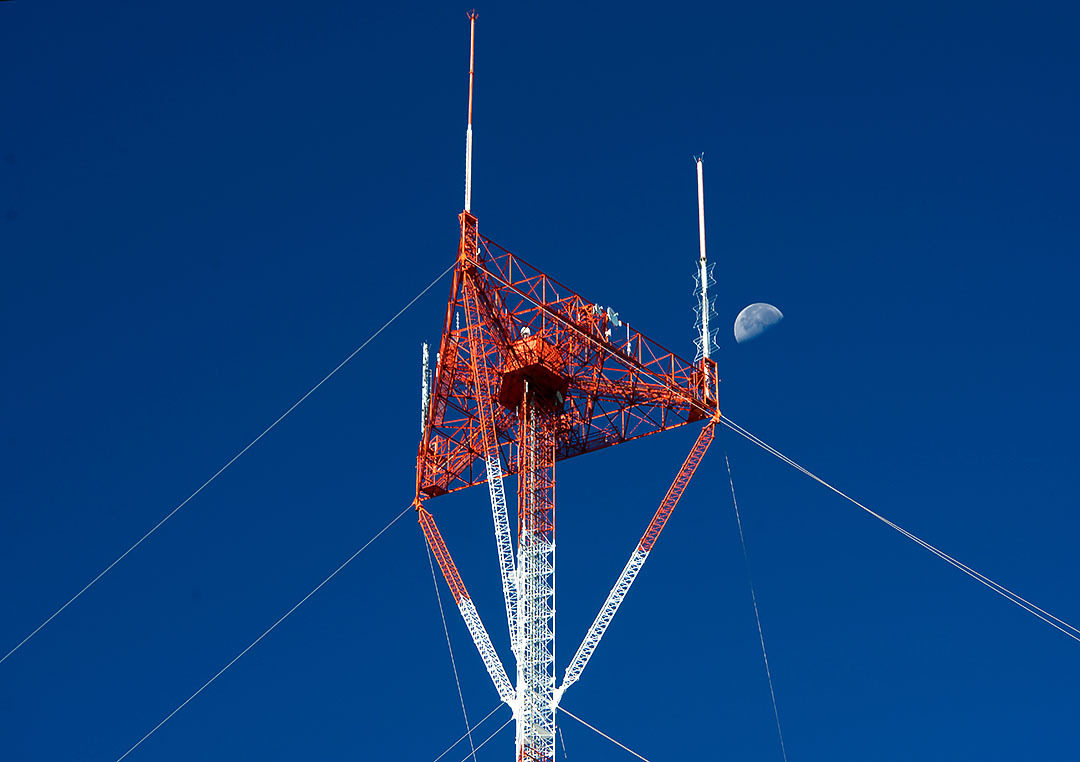 This 1,549 feet tall structure drastically improved the reception of the three major television stations in the Sacramento market in 1962. With newer and higher towers nearby it is now relegated to auxiliary status. 